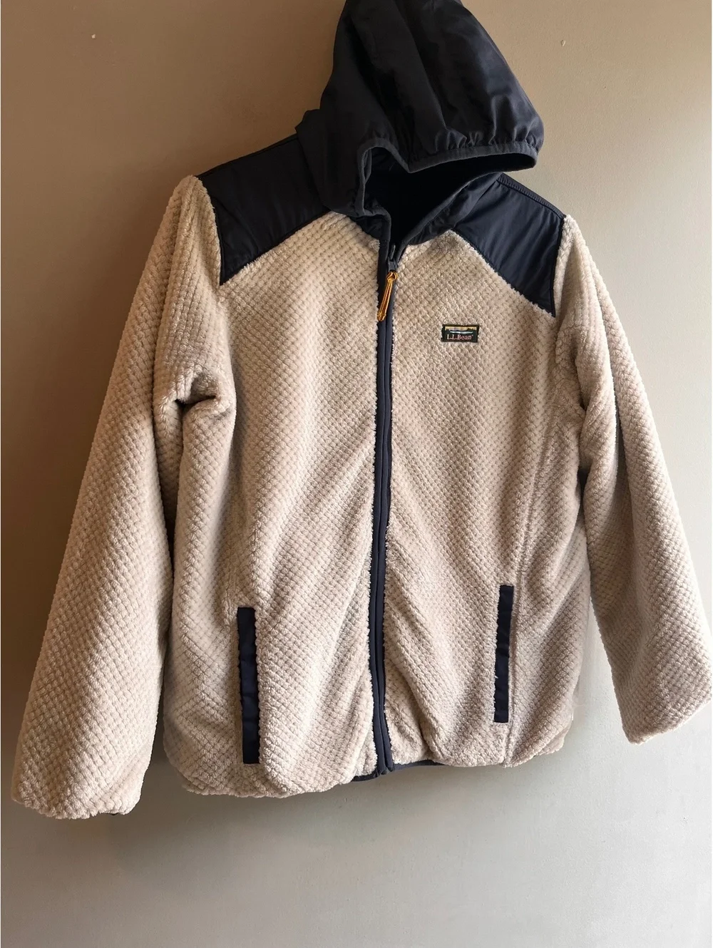 L.L. Bean Kids Mountain Bound Reversible Hooded Jacket Size XL 18 Beige Navy